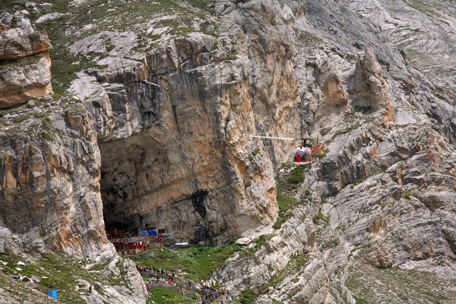 Accommodation Packages & Meal Plans – Amarnath Yatra 2026